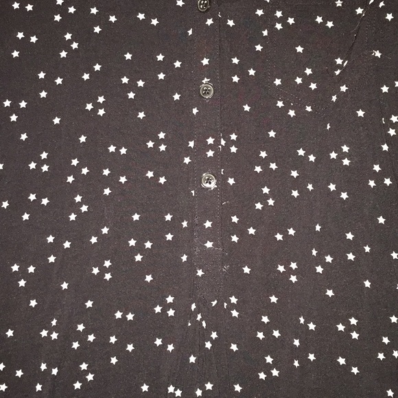 PACSUN Kirra| starry button up shirt medium - Picture 4 of 5